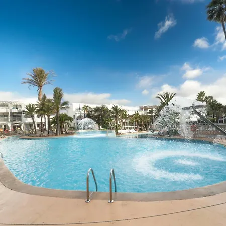 Calimera Fido Gardens 4*